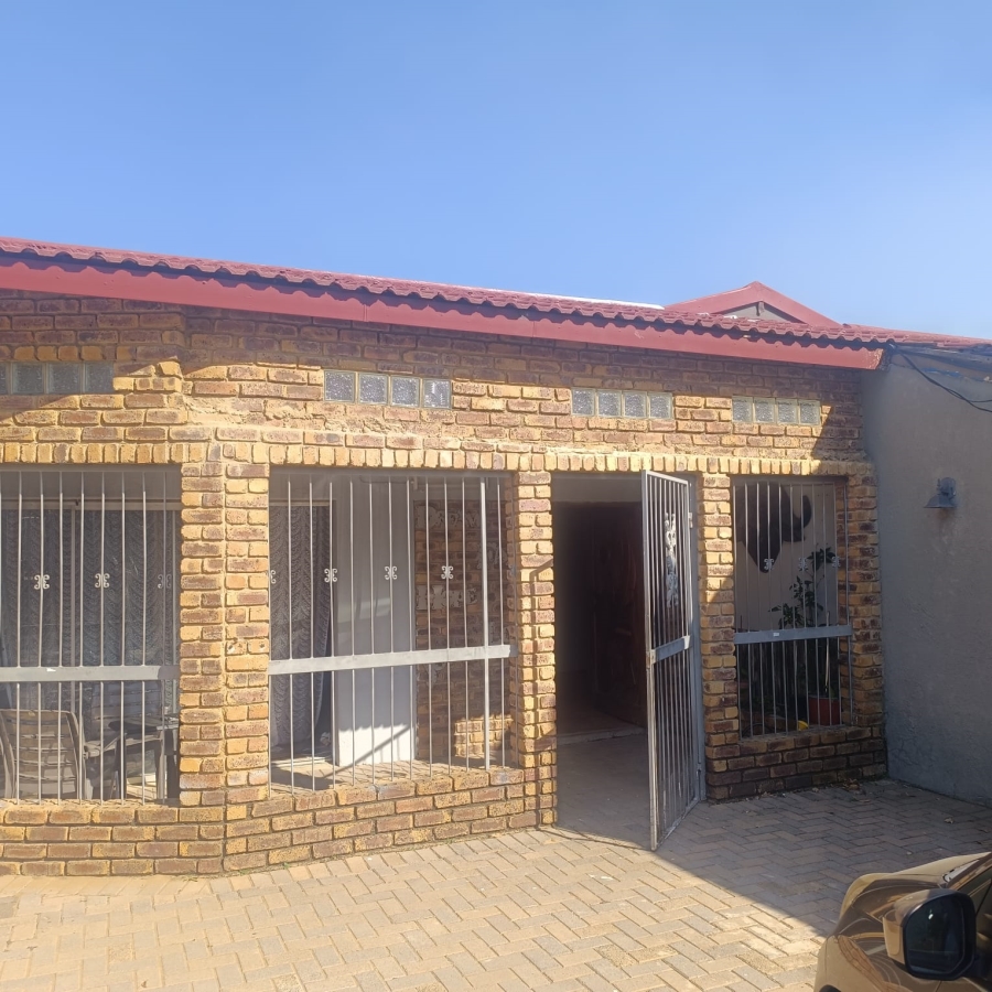 4 Bedroom Property for Sale in Sasolburg Ext 11 Free State